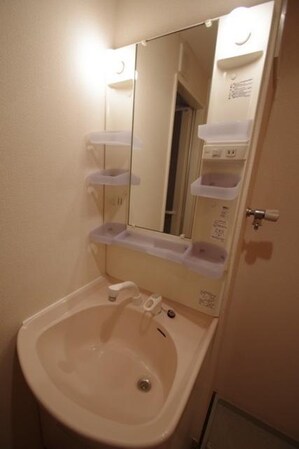 グランディールナギサワの物件内観写真